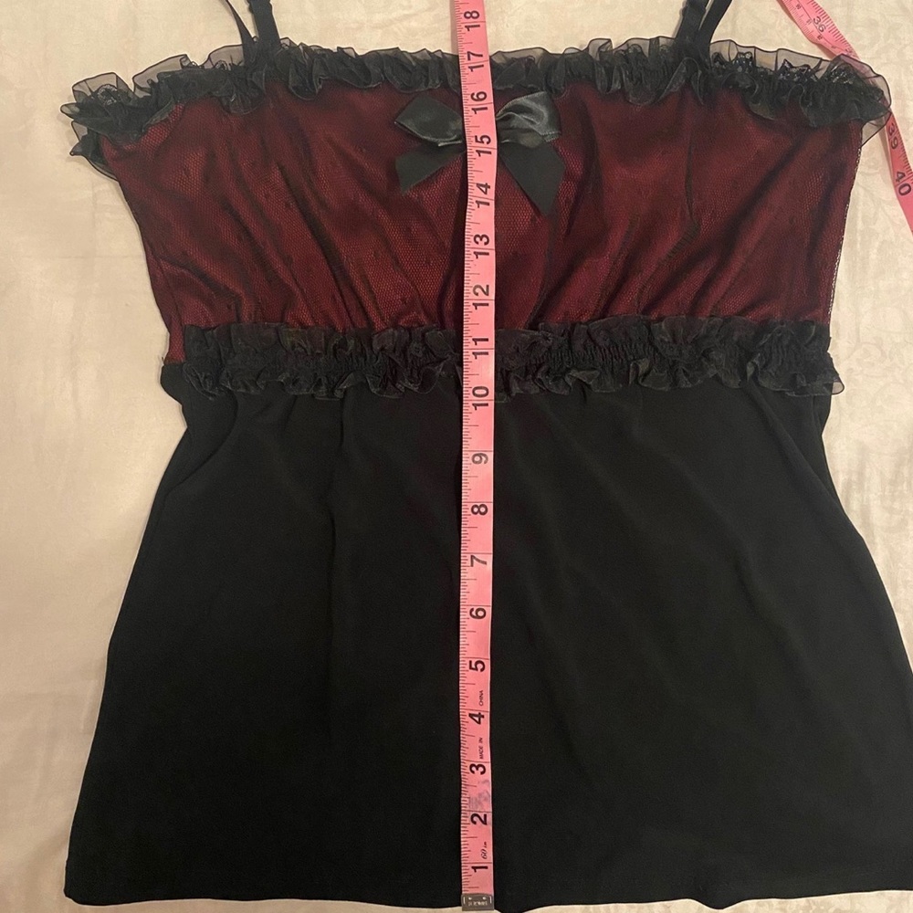 *SOLD* vintage morbid threads top - Picture 9 of 9